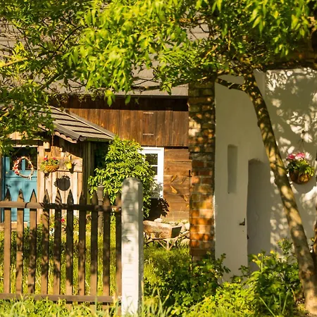 Olederska Zagroda Pracownia Landsted